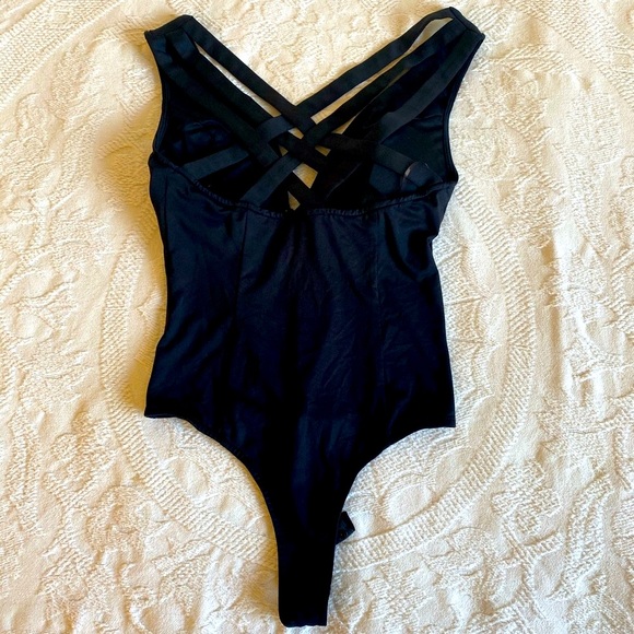 Like-New Fashion Nova One Piece Bathing Suit - Picture 5 of 8